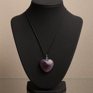 Amethyst stone necklace.